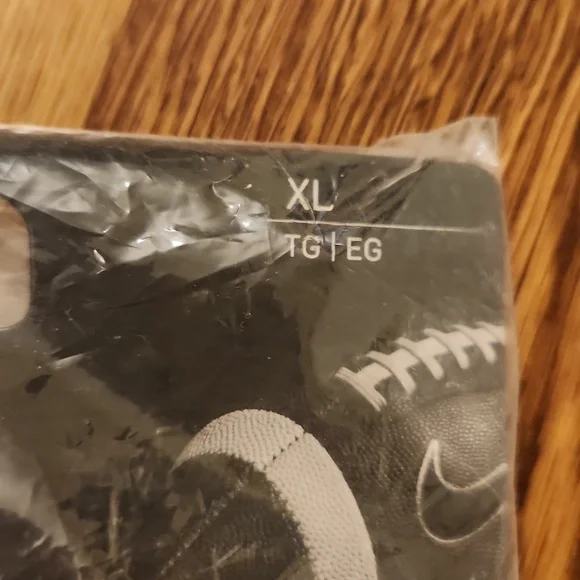 NWT Nike Vapor Jet football gloves men's size XL red and white set of two